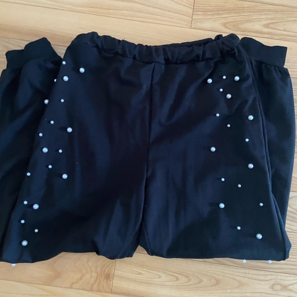 Shein Pearl Joggers - Picture 4 of 11
